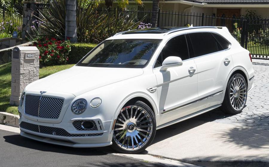 Bentley Bentayga on Forgiato Wheels (Singolo-M) '2019
